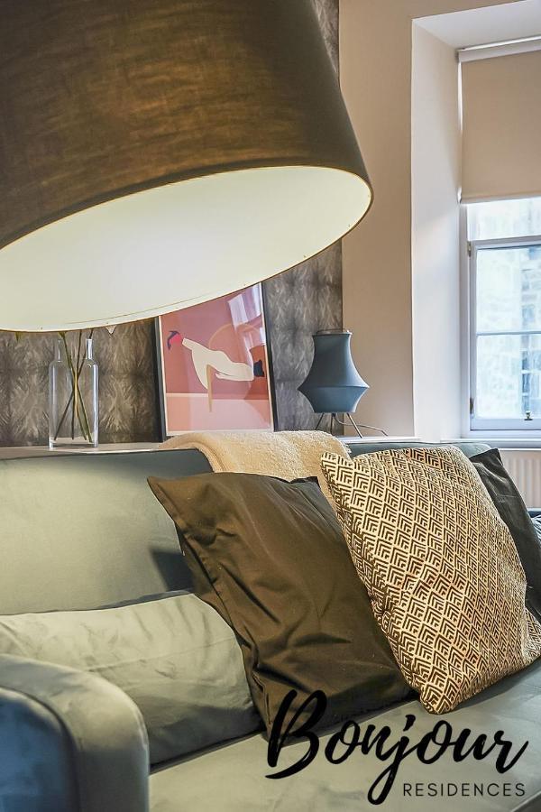 Spacious 2Br-1Ba - Grassmarket - Free Parking By Bonjour Residences Edinburgh Eksteriør billede