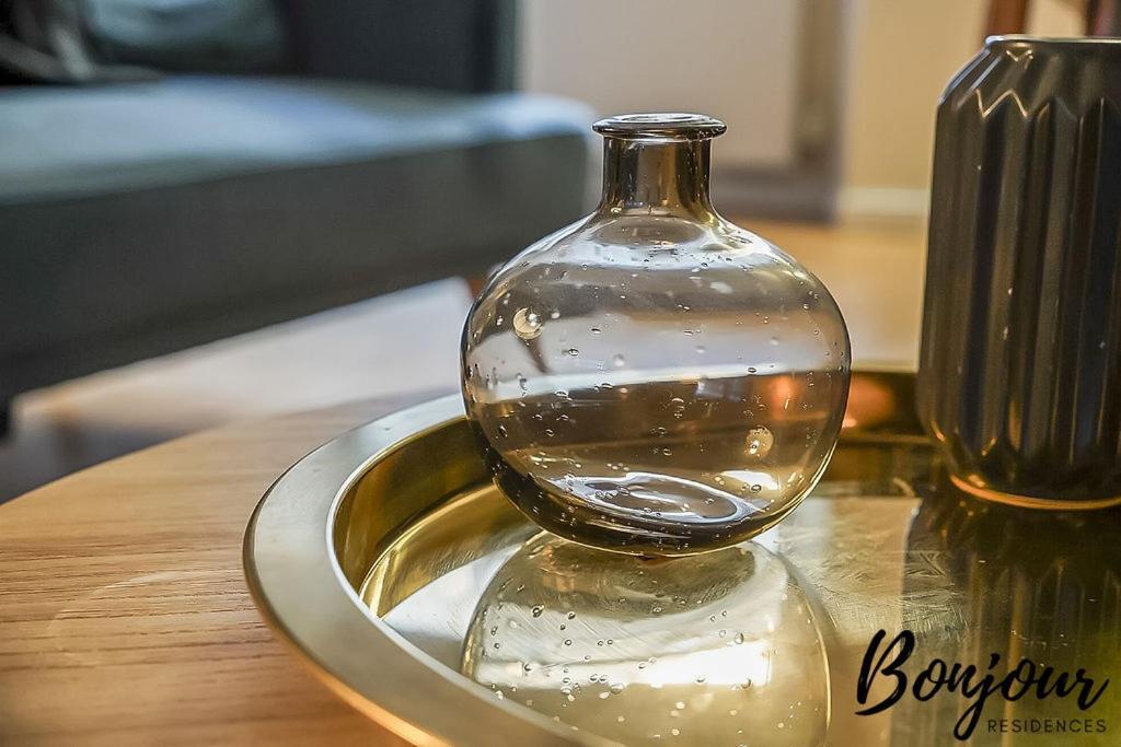 Spacious 2Br-1Ba - Grassmarket - Free Parking By Bonjour Residences Edinburgh Eksteriør billede